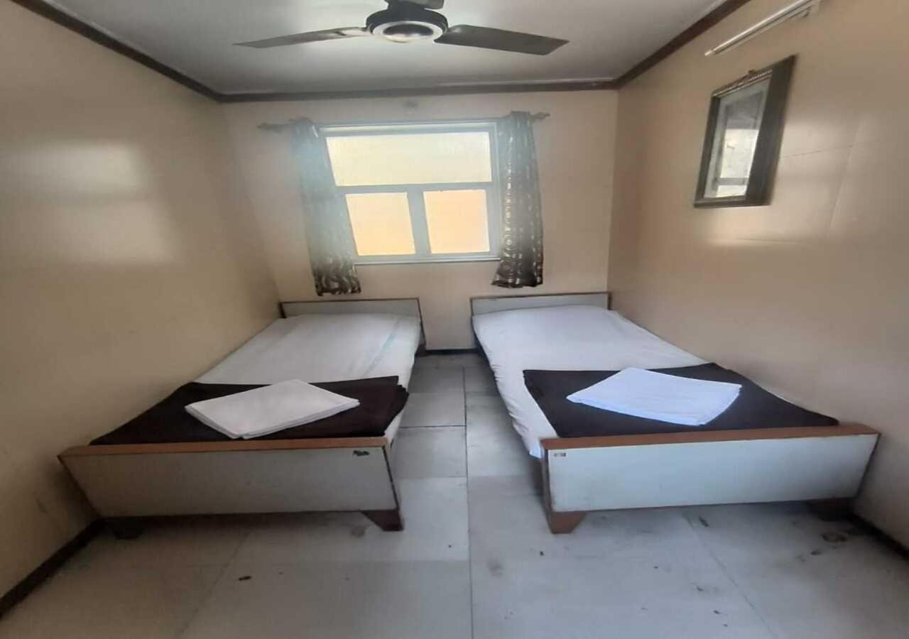 Hotel Rupali, Mumbai